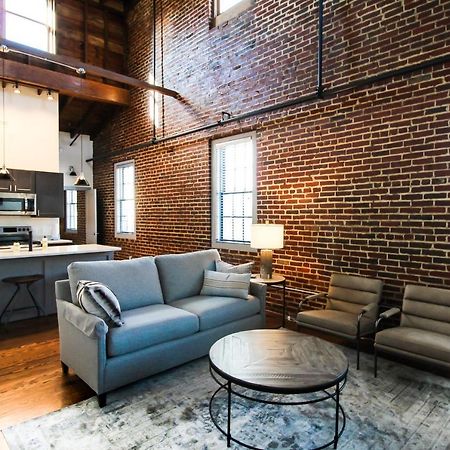 The Lofts At Downtown Salem Exterior foto
