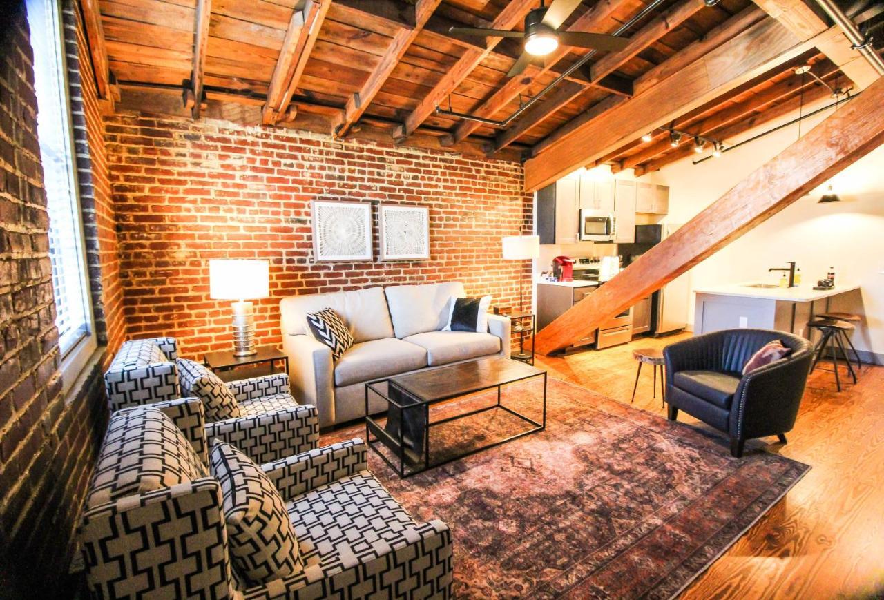 The Lofts At Downtown Salem Exterior foto