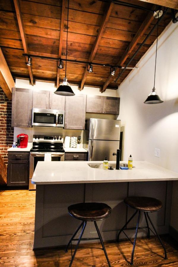 The Lofts At Downtown Salem Exterior foto
